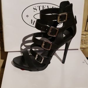 Steve madden sandals